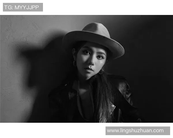 足球明星暗黑风格壁纸,打造极致视觉冲击与动感魅力完美融合 足球明星暗黑风格壁纸,打造极致视觉冲击与动感魅力完美融合