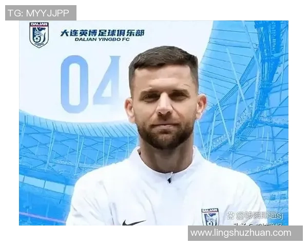 大连足球历史十大球星排名揭晓,谁是最具影响力的传奇人物 大连足球历史十大球星排名揭晓,谁是最具影响力的传奇人物